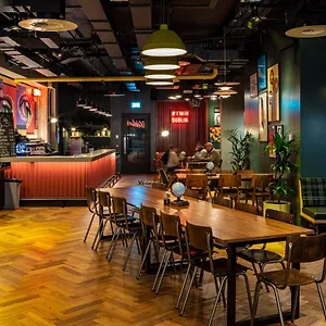 Latroupe Jacobs , Dublin Irlandia